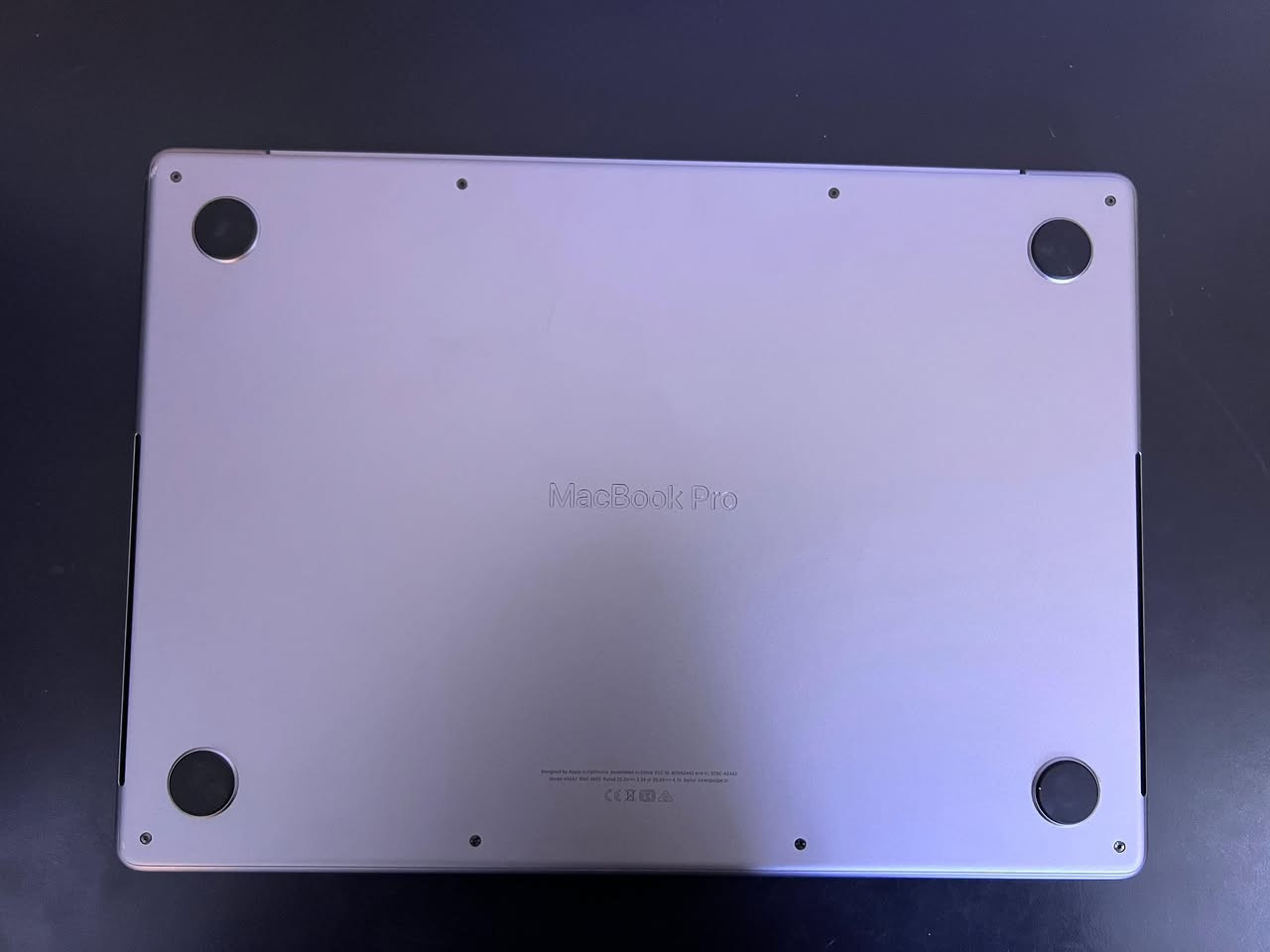 MacBook Pro M1 Pro 14” 2021 

Ram 16 | SSD 500 

Battery 96 - Cycle 89 

Price: 1.480.000 

***********
