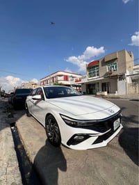 هيونداي النترا • ٢٠٢٤ • ٢٤٠٠٠ كم