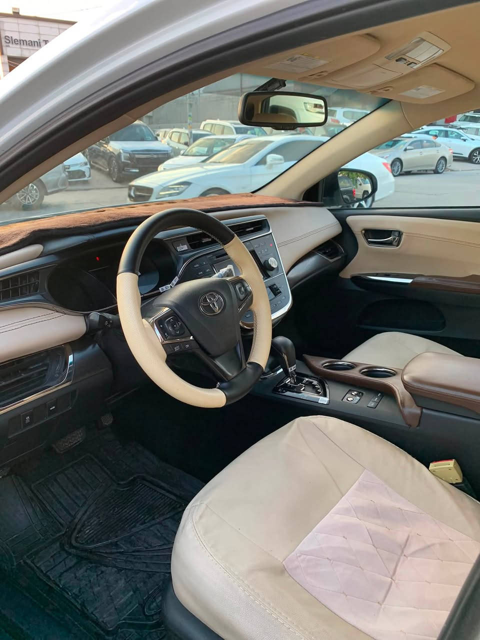 TOYOTA AVALON
‎مۆدێل 2016
‎مواصفات XLE
‎دوو پارچەی بۆیاخە لەسەر ساغی 
‎بێ ناوگرتن بێ ئیرباگ 
‎گیرو مەکینە بەشەرت نەکراوەتەوە 
‎سەیارەکە بێعەیبو عاره 
‎ناوی لە دەری جوانترە ماشالله 
‎پێش و دوا بێ تەقەو رەقە
‎تایەی تازەیە 
‎سعر172گەڵاو معامەلە
***********
