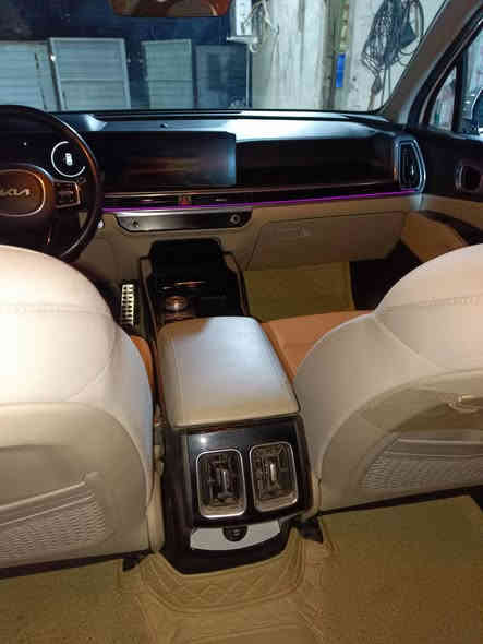 سورنتو موديل 2024 بلا صبغ بلا تبديل بارد قليل بل جاملغ الامامي سعر 298 
***********
