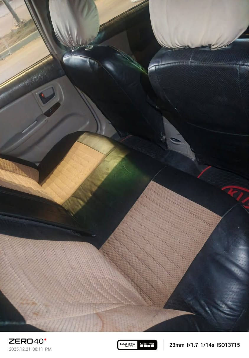 السلام عليكم للبيع سبكترا 2005 جير ومحرك خير من الله حداديه كهربائيات شغاله سنويه 30 رقم سليمانيه تحويل ثاني يوم سياره بيها معجون بالتكما بدون ضربه بيها جراب شوفه عينك واضحات بالصوره السعر 60 وبيها مجال مكان كربلاء حي المشتبه استفسار رقم الهاتف ***********
