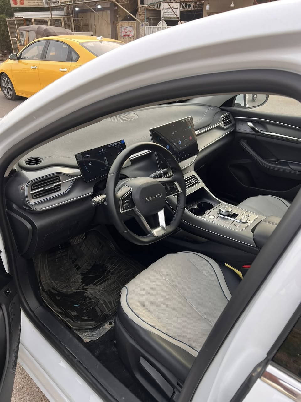 دسترو
السعر 18700
العنوان بغداد الحريه
***********
