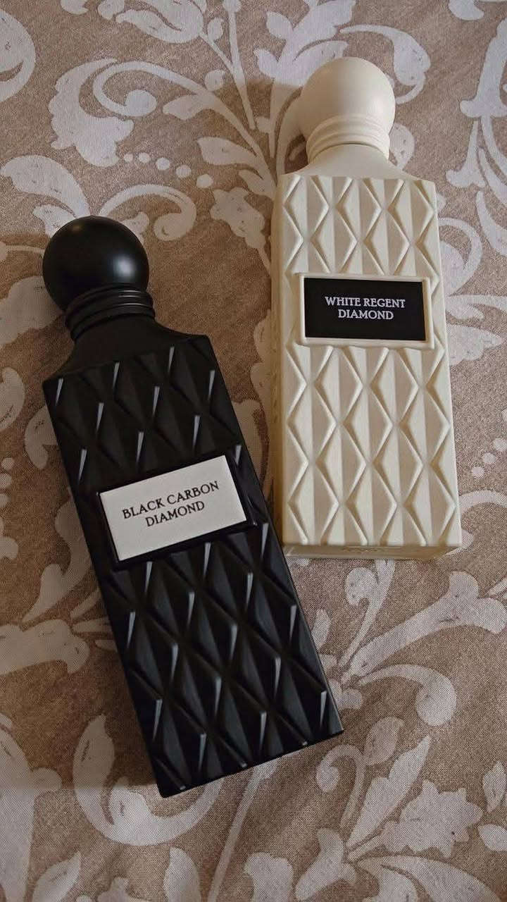 عطر ابراهيم القريشي
✨ رائحة فاخرة تمزج بين التقاليد والحداثة – تقدم نفحات شرقية غنية مع لمسات عصرية. �
🌿 ثبات وانتشار ممتازين – مناسبة للاستخدام اليومي والمناسبات الخاصة. �
💫 تنوع كبير في الروائح – تشمل المسك، التبغ، الفواكه، الأزهار، والعود. �
🏆 مزيج من الفخامة والأناقة 

السعر ع خاص

#توصيل_كافة_المحافظات


**إذا كنت صاحب هذا الإعلان وتريد حذفه لأي سبب، رجاءا أرسل رسالة إلى الدعم الفني**