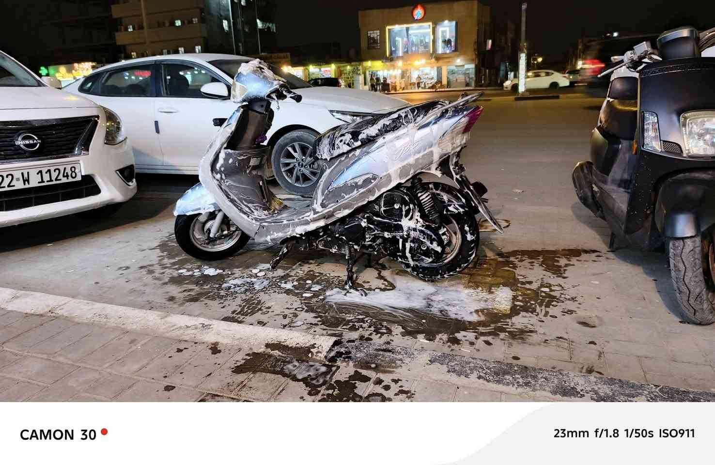 مرحبا ماكس قجمه كفاله كفاله ما مفتوحه بلاديه ختم واحد ويه لمكينه و كلهه شغاله دبل أمامي دبل خلفي سلف هندر لايت عالي ناصي اشاير هورن سكن صطاب كيجات شلعه معدل خير من الله والسعر مناسب ٧٥٠ وبيهه مجال قليل كلش بصره جمهوريه ***********
