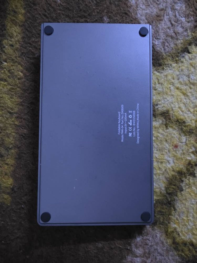 كيبورد بلوتوث لاسلكي قابل للطي مزود بلوحة لمس (Touchpad). هذا النوع من لوحات المفاتيح مصمم ليكون خفيف الوزن ومحمولاً، مما يجعله مثالياً للاستخدام مع الهواتف الذكية، الأجهزة اللوحية (iPad و Android)، وأجهزة اللابتوب أثناء التنقل. بغداد, العراق


**إذا كنت صاحب هذا الإعلان وتريد حذفه لأي سبب، رجاءا أرسل رسالة إلى الدعم الفني**