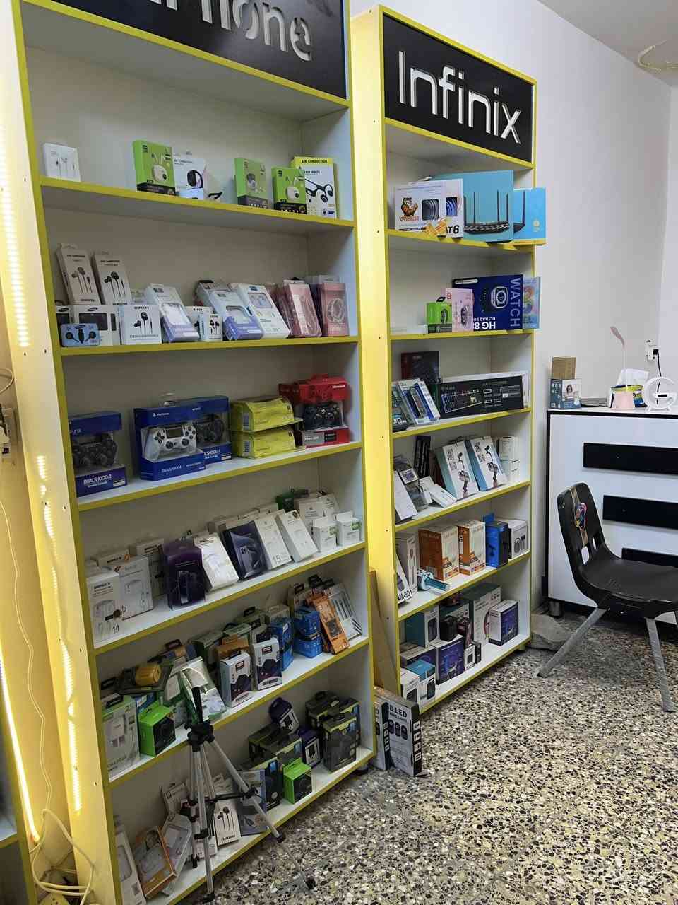 سلام عليكم محل هواتف للبيع شلعه كامله 
بسعر 🌹٣ مليون قفل الف ما ينزل. لان متوازي ومار بضرف صعب  
في بغداد حي جهاد  
يوجد سبلت ١ طن انفينتر مضاهر بصوره استخدام سنه اشترتيه ب٦٠٠ الف وحده نهايه سنه ذيج 
وبراد 
ولوحة إعلانيه ضوئية خارجيه وحدها ب٤٠٠ الف وجهين 

المهم حمدالله على كل شي 
قفل ٣ مليون شلع قلع
تواصل خاص


**إذا كنت صاحب هذا الإعلان وتريد حذفه لأي سبب، رجاءا أرسل رسالة إلى الدعم الفني**