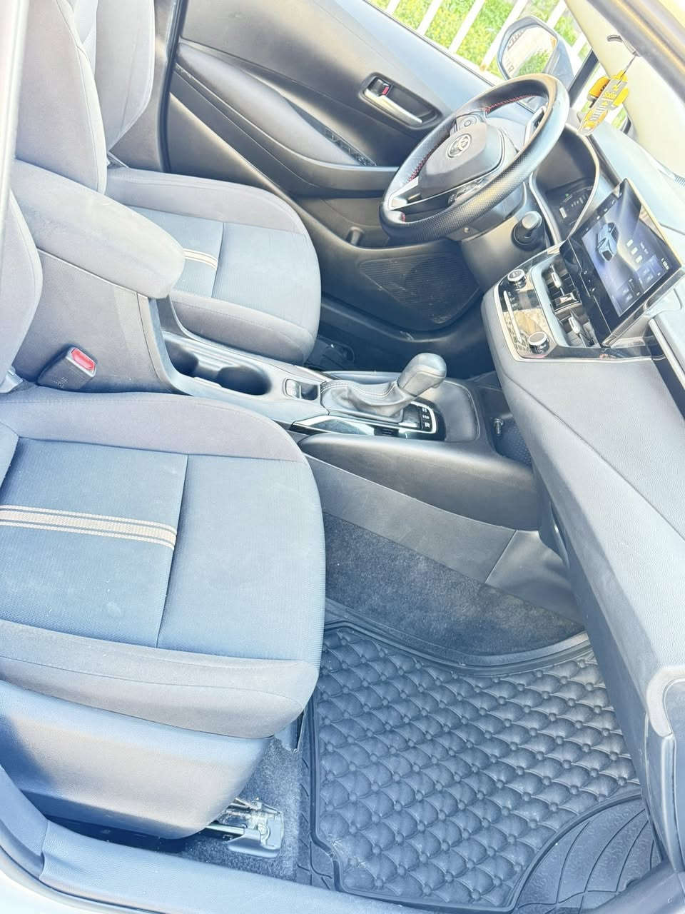 كورلا للبيع موديل ٢٠٢٤ هايبرد ماشيه ٣٨ الف كفاله عامه السياره عده شبر صبغ بالجاملغ الامامي اثر شخط الباقي كل السياره  مكفوله سبير مانازل السعر ١٣٤ ورقه وبيها مجال شي بسيط مكان السياره بغداد البلديات ‭٠٧٧٣ ١٥١ ٨٧٠١‬
