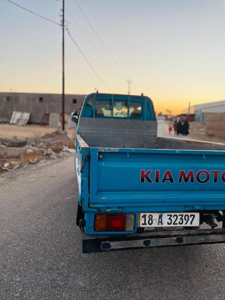 السلام عليكم 
بنكو 1996 سعر 57وبيهه مجال قليل 
كفاله عامه فقط صبغ للجماليه 
محرك جديد
اكسل جديد
تحويل جديد 
***********
