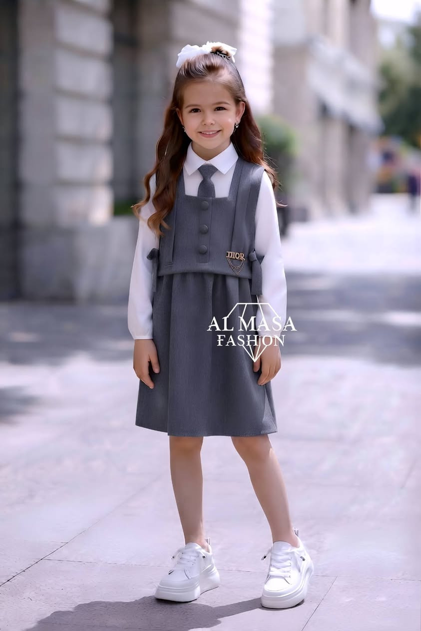 معمل خياطة الماسة كل الموديل من خياطتنه وتصميمنه 
للحجز واتساب ***********

صفحتنه 
Al masa fashion
