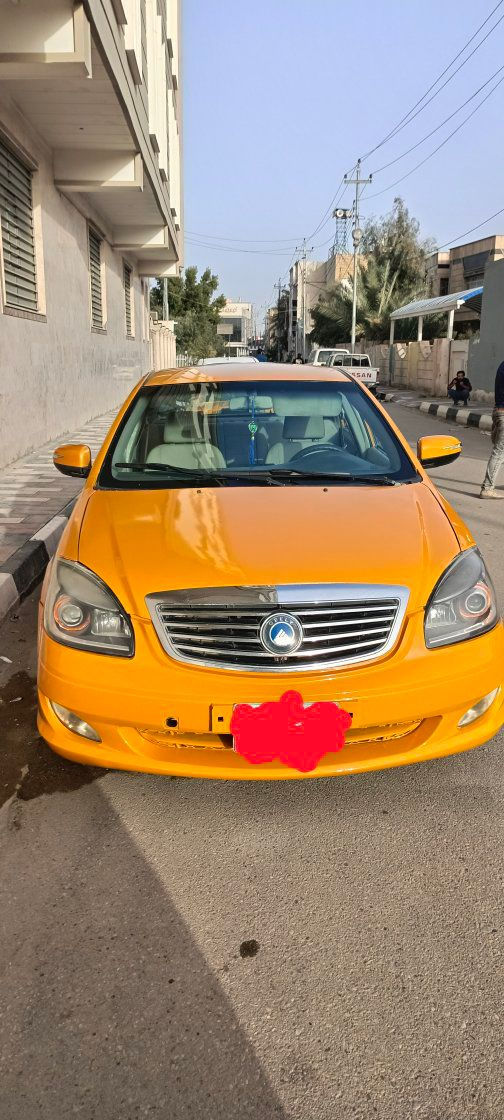 جلي موبل مديل 2014  معمره دوس وهلالت محور نحله 1800 كير اوتوماتيك سنويه منتهيه 2026/1/26 حداديه خير من الله  دواخل بلكارتون بعدهي شخط مابيهن كهربائيّات كله شغاله بيه منظومة زنون  تبريد نقص بس غاز  رقم بصره الاماني مشروع وطني سعر50وبيه مجال
 العنوان ناصريه مركز 
***********
