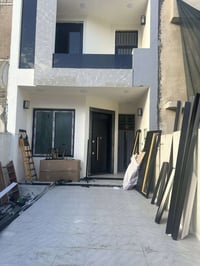 بيت للبيع مساحه 82متر  في منطقه السيديه ال400من جهت التشجير بناء زيرو ...