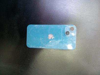 السلام عليكم أيفون 13عادي الجهاز ما مبدل بي اي شي ملاحضة:الضهر مفطر الجهاز بطاريتة 88‎%‎  ذاكرة 128
سعرة 380 وبي مجال أي استفسار عل رقم *********** بي واتساب 
العنوان:بغداد —الطارمية
