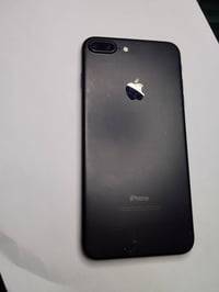 ايفون ٧ بلس • ١٢٨ • خط ما يشتغل