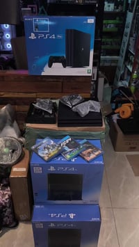 ملاحظة:- الوصف بالفيديو شباب العنوان بغداد حي القاهرة نهاية شارع الدلف...