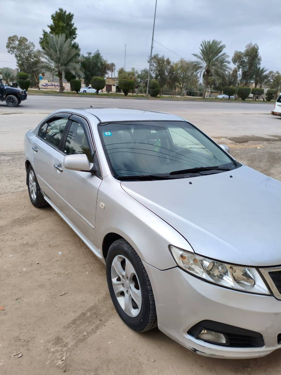 السلام عليكم  سياره اوبتما خليجي  موديل 2009  مكينه 2000 رقم بغداد نكليزي جديد السعر 100 وبيه مجال رقم *********** مكان كربلاء
