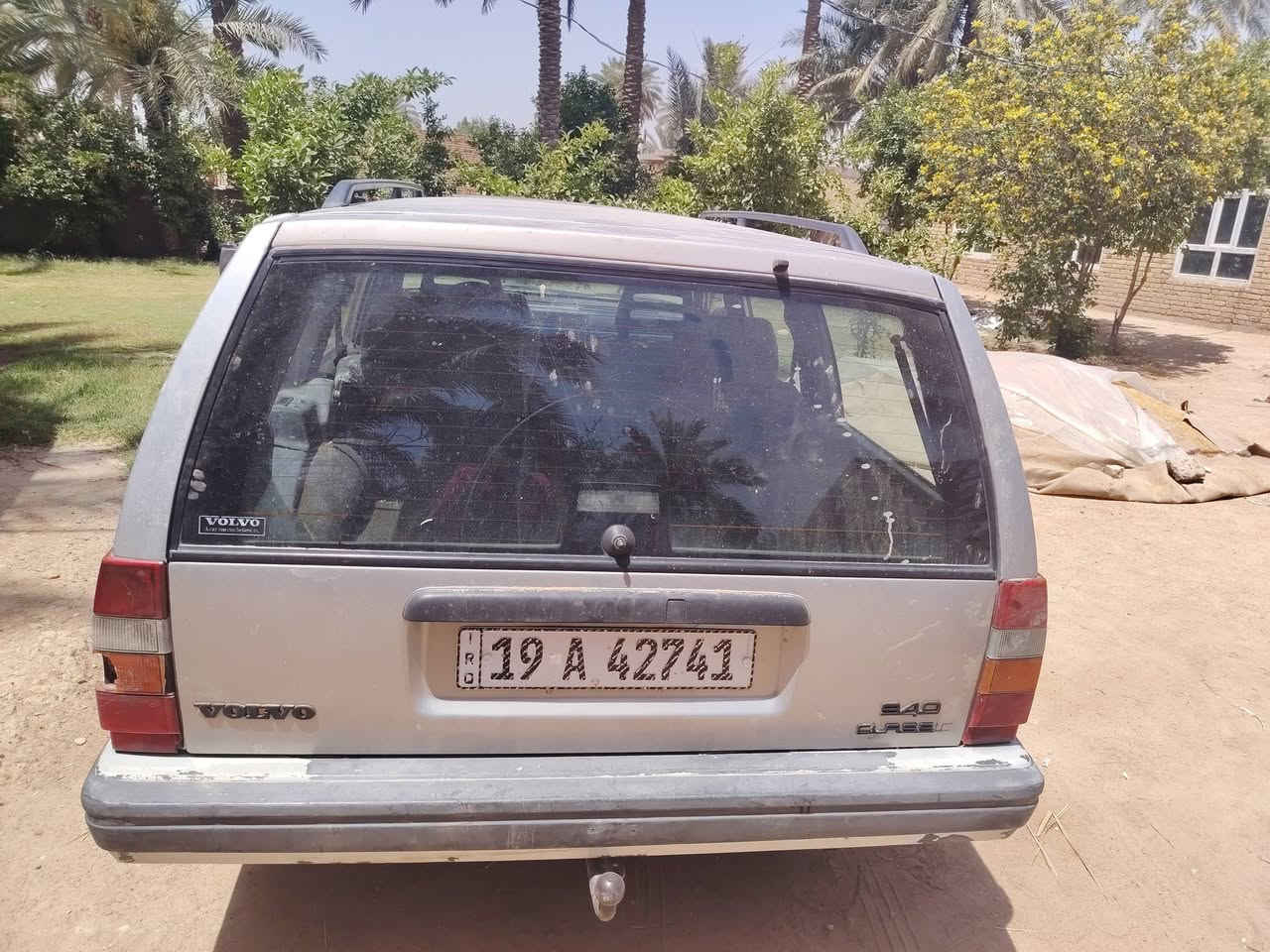 سيارة فولفو للبيع 740 مديل 90 مكينه جديده كير حدادي تخم تاير مكان نجف ***********
