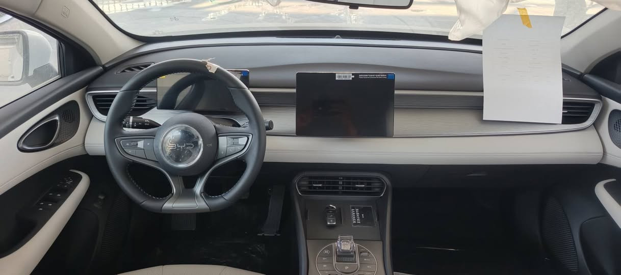 أقل سعر موجود عندي بل معرض للاستفسار الاتصال على الرقم التالي (***********)
