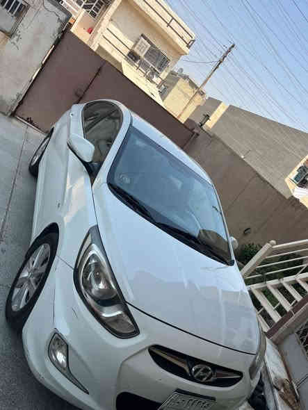 السلام عليكم 
اكسنت موديل ٢٠١٣
سنويه جديده لغاية ٢٠٢٨
السياره نظيفه جداا 
بيها صبغ ثلاث قطع خلفيه 
بدون دواخل
السعر ١١٥ ورقة
للاتصال ***********
