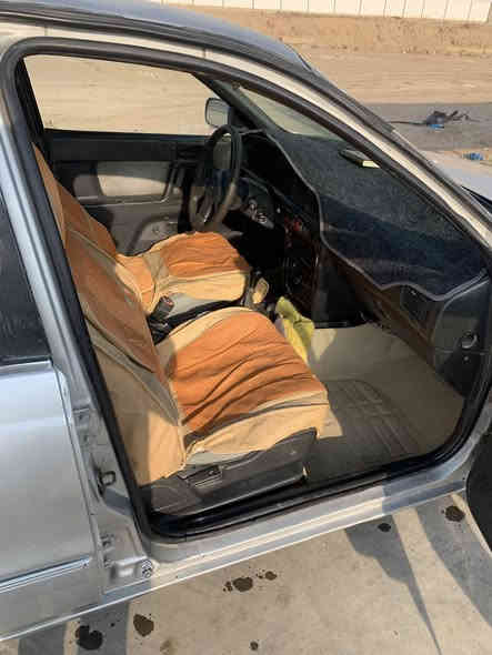 اسلام عليكم النتره 1991 سياره خير من الله تخم تاير معمره تعمير حلو مثل ما بلصوره تعميرتها حلوه حداديه صدر حلوه رقم انكليزي سنتر لك سنويه لل30 سعرها 35 وبيها مجال لطيبين مكينتها فقط كازكيت  فقط   لمو شراي لا يتعبني ويسءل على سعرها وشبيها مابيها جدامك 35وبيها مجال ***********
