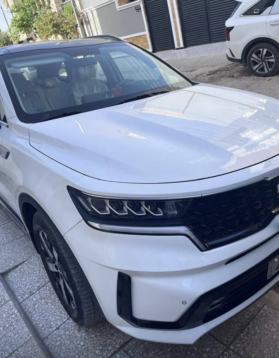 سلام عليكم سورنتو 2023 خليجي 4 سلندر محرك 2500 ( خمسه راكب ) فول مواصفات السياره 
تحويل وكاله بشرط وكالة نم السياره 
ماشيه 80 Km
بنوراما  
كشن كهرباء 
انضمة قيادة 
بصمة 
حساسات 
لايت عدسات 
وبقية المواصفات المعروفه 
مكان السياره 📍 بغداد  السيدية 
السعر المطلوب  ٢٥٠  وبيها مجال ان شاءالله 
***********
