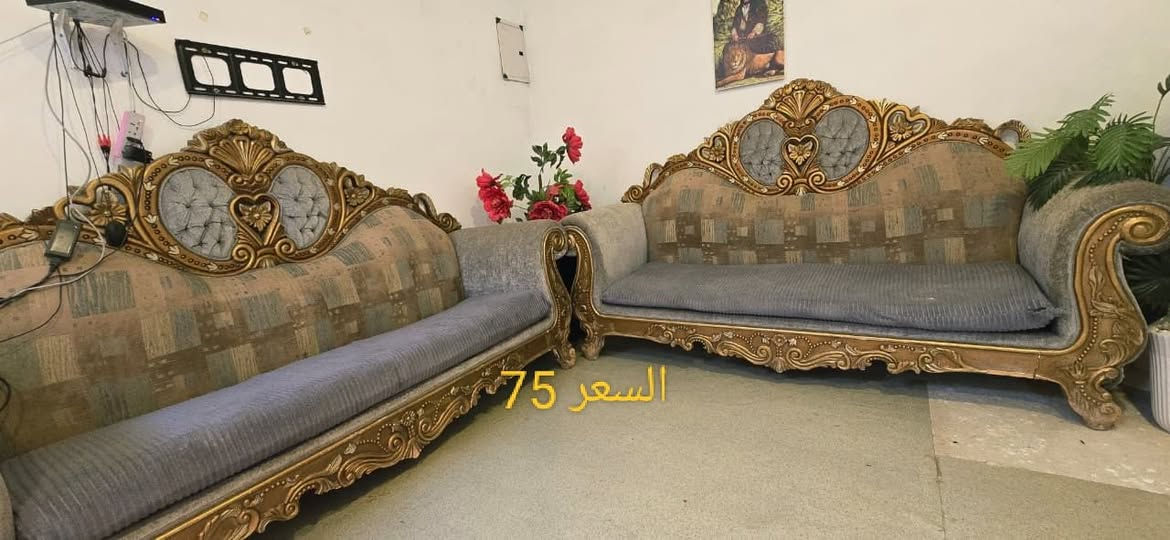 سلا عليكم غراض بيت للبيع والسعر داخل الصور مكاني بعقوبه تقاطع القدس للستفسار اتصل ودلل***********
