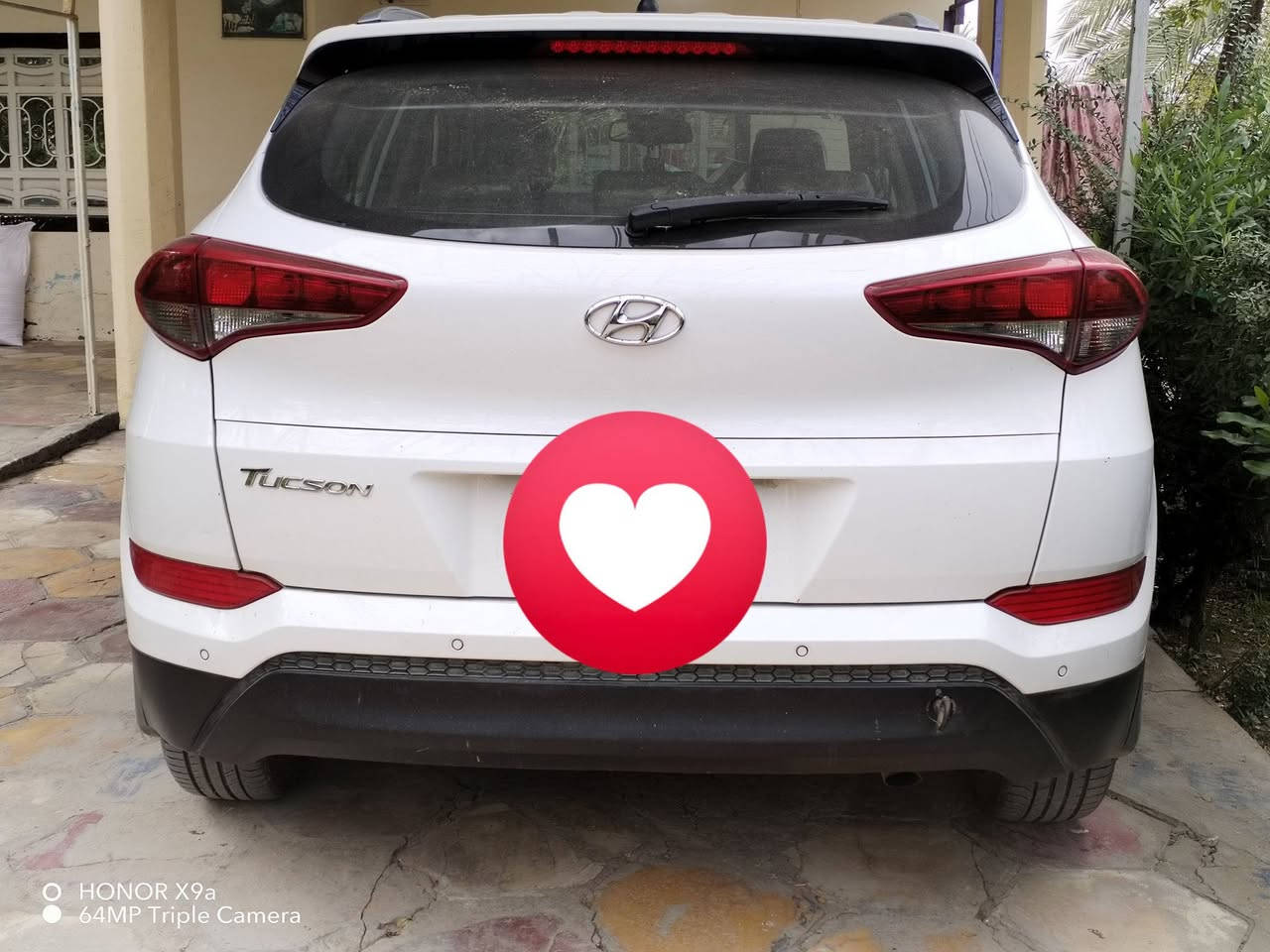 توسان خليجي  2017 ضرر بس الي بالصوره شخط بالباب مثل ما موضح بالصوره ب اسمي 
*********** متواجد واتس اب
