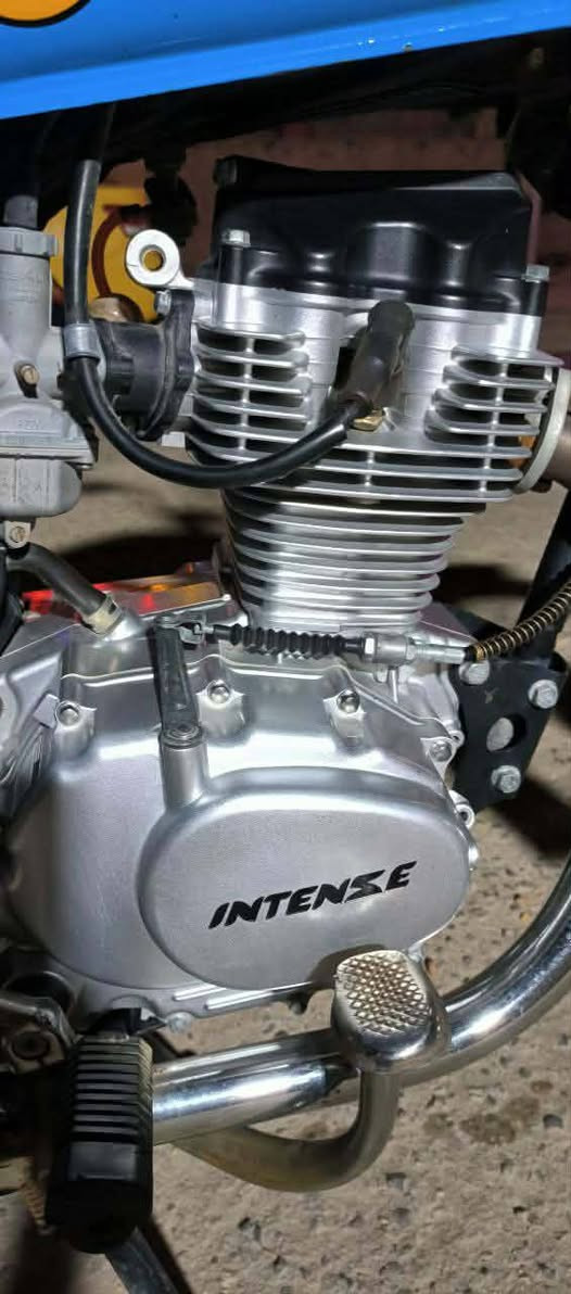 دراجه لبيع نامه بدون وراق شاصي نامه جديدمال وكيل  مكاني قرب مطعم طواحين لهوء سعر 650 و بيه مجال 
***********
