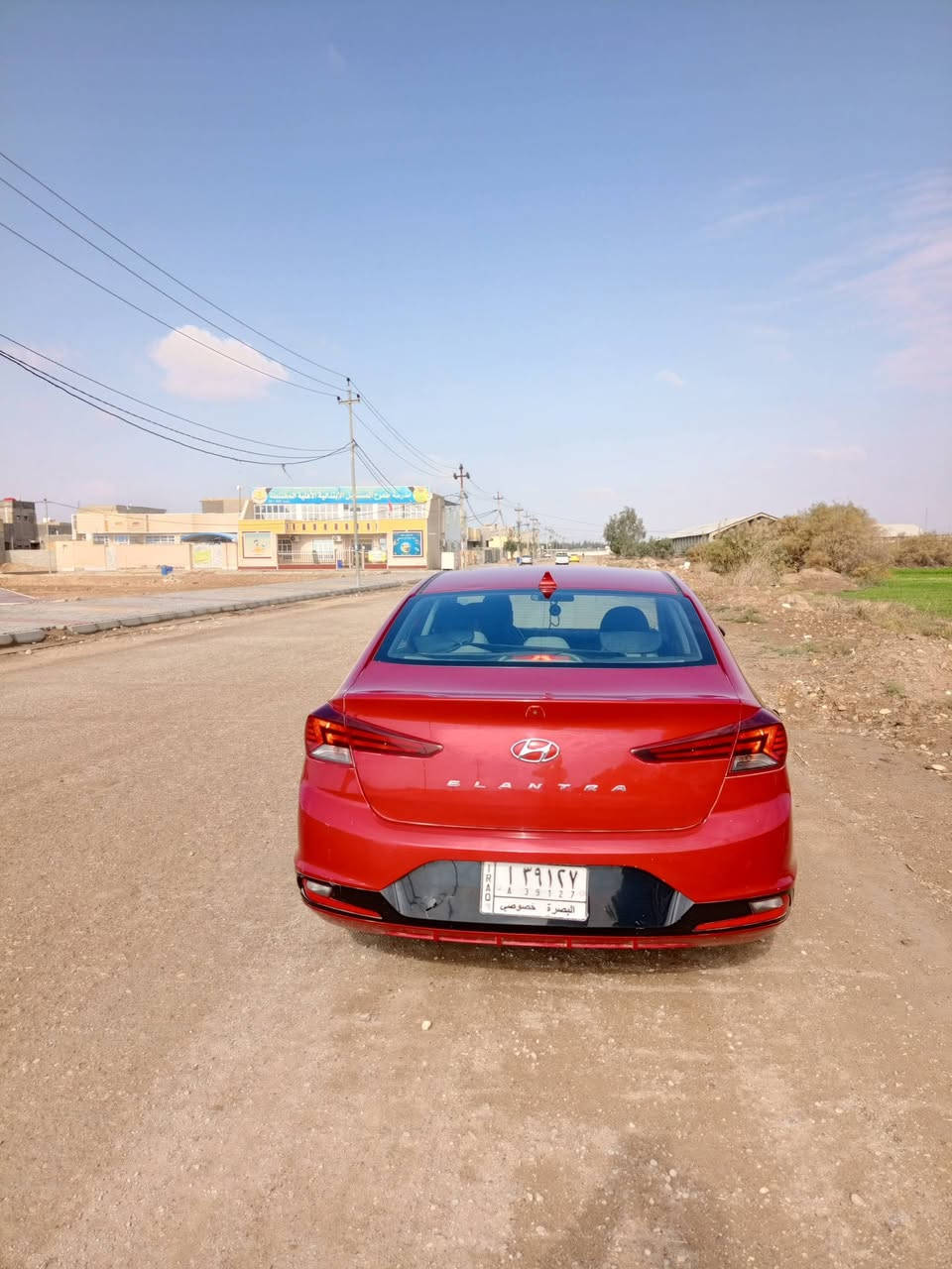 السلام عليكم سياره النترا 2020 وارد امريكي محرك 2000 دوش كير ايتي كفالة كير ومحرك رقم بصره 
كامره دواره تحديد مسار مثبت سرعه مكاني واسط كوت
سعرها 117 وبيها مجال بسيط
للاتصال ***********
