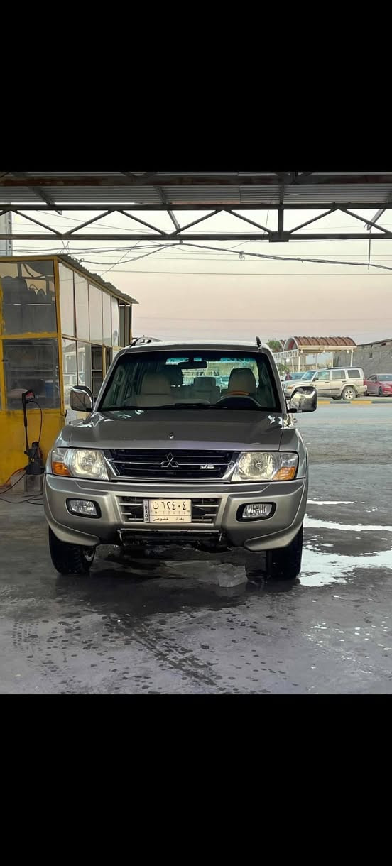 باجيرو للبيع موديل 2004 سبعه راكب محرك بلادي3000 مري شفط تبريد 3قطع تخم تاير حداديه جديده مكينه وكير وحداديه جديدات دواخلها نضيفه السياره السعر 70 وبي مجال حگ الجيه عنوانها النجف قضاء الكوفه الاستفسار ***********
