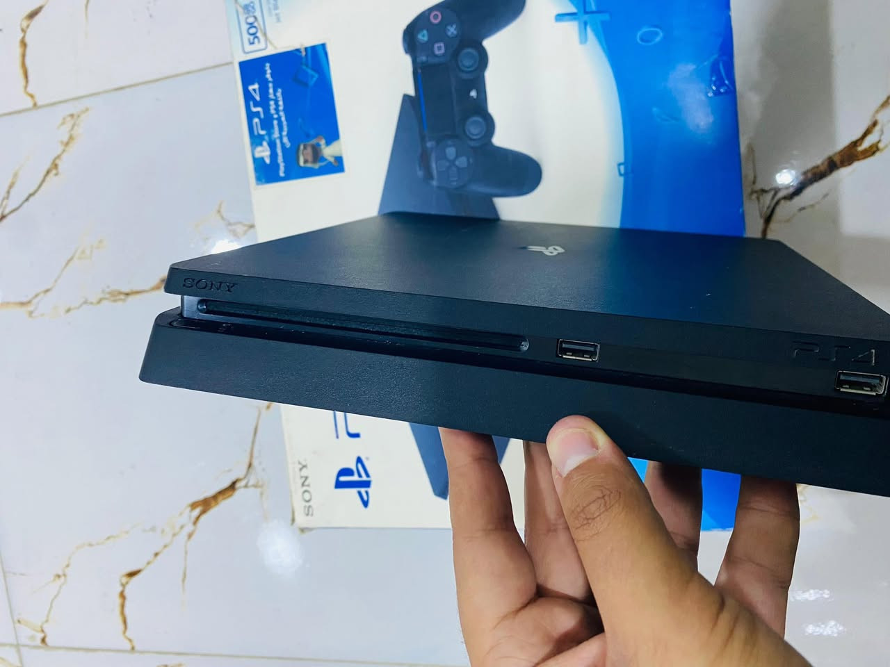 السلام عليكم بلي فور سلم استعمال شهر جديد  ويا يو بي إس يطول شحن ساعتين وربع يدات أصليات وبي حساب ألعاب  للبيع ب350 مكاني حله مركز


**إذا كنت صاحب هذا الإعلان وتريد حذفه لأي سبب، رجاءا أرسل رسالة إلى الدعم الفني**