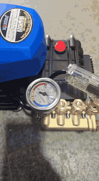 السلام عليكم
توفرت مره اخرى 
١٨٠٠ واط
١٤٠ بار
١٠ لتر/دقيقة
السعر 190 وتوصيل مجاني
وتساب فقط ***********
