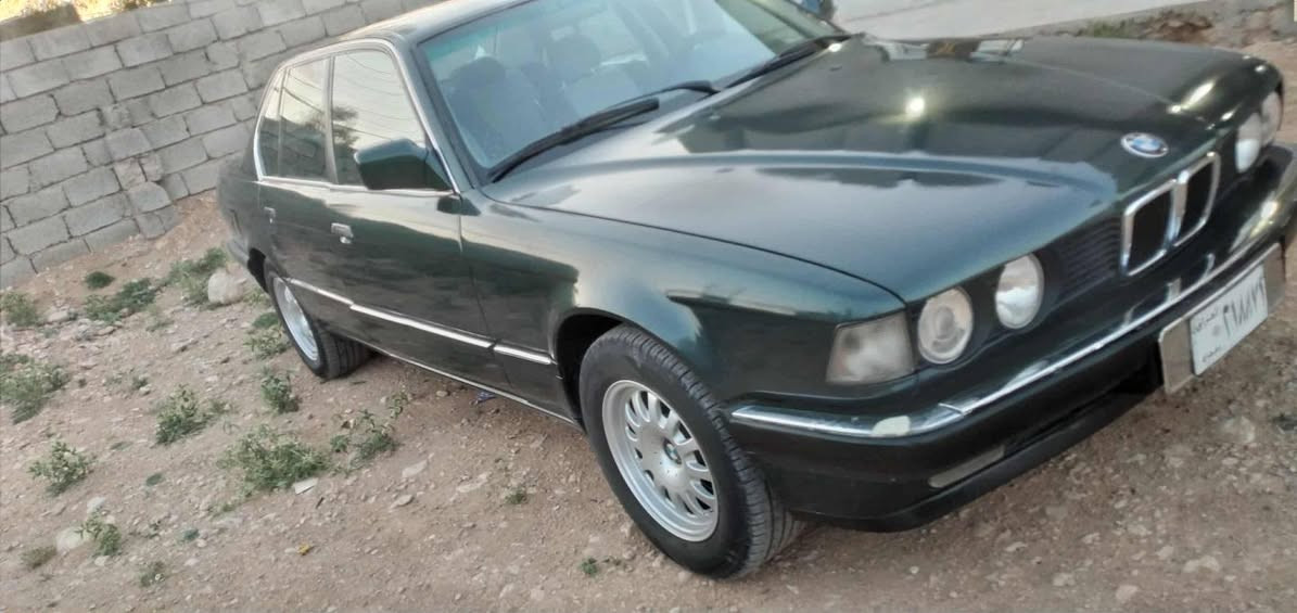 السلام عليكم بيم البيع حجم 735 موديل 90 تحويل فول فول تفاصيل أكثر التصال على الرقم ***********، ***********
