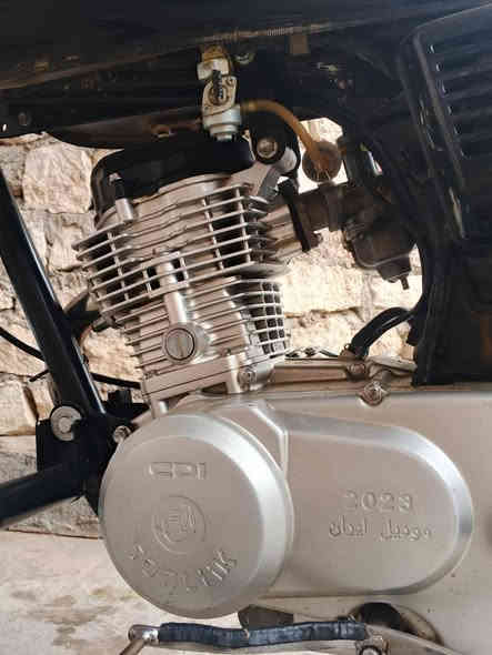 سلام عليكم تايكر 2023
نضافه فول شغاله ع 24 حبايه كامله كهربائيّات شغاله اشاير كله كامل محرك شرط مامفتوح جيب فيتر وافحص شلعه تشك الكاع دراجة رايدها ب 625 مكاني رمادي 7 كيلو  موجود خاص ورقمي *********** بي واتساب  (جماعة 525 اعبر المنشور) 🤍
