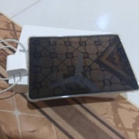 آيباد ٩ • ٢٥٦ جيجا • بطارية ٩٠٪