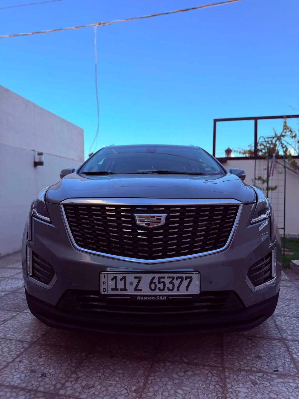CADILAC XT5 pREMIUM LUXURY 2023
كاديلاك XT5 برميوم لكجري موديل ٢٠٢٣ ماشيه 41,000 ml وقابل لزياده حادث السياره شويه من الچاملغ والبنيد وباب خلفي صور موجوده بالمنشور بدون ايربالك السياره فول مواصفات رقم بغداد باسمي واني مستورده 
المواصفات 
١-لايت زنون مع حاجب ليلي نهاري مع لايت متحرك مع الكشن 
٢ كشافات LED مع الستيرن 
٣ اشاير بالمري 
٤-رادارات جانبيه 
٥-رادار امامي 
٦- رادار  خلفي
٧- مانع تصادم 
٨- تحديد مسار 
٩- داتا شو 
١٠-بانوراما
١١- كشنات كهرباء مع تدفئه مع خزن ميموري 
١٢-مستشعر كشن بلاسافه الى الاتجاه
١٣- اوتو بارك 
١٤-سستم مكون من 26 سماعه نوع BOSS 
١٥- ستيرن تدفئه مع تحكمان جهتين 
١٧- شفتات ستيرن 
١٨-دواخل ملكي اوف وايت 
١٩-شحن واير ليس 
٢٠-مخارج usb tuc عدد ٣ امامي وسط وخلفي 
٢١-شعار الكاديلاك ب ٤ ابواب 
٢٢-تبريد خلفي بيانوا مناخي 
٢٣-جنطه كهرباء وبصمه ومستشعر بالقدم 
٢٤-حتى جهاز الماطور الهواء وماده عدم طلاء التاير موجوده 
٢٥- درج طرح للجنطه 
٢٦-مستشعر ماسحات 
٢٧-كير كوبره كرستال 
٢٨- ماوس تحكم 
٢٩-جمع تحكمات الداشبول لمس 
٣٠-مري شفط 
٣١-حساسات امامي خلفي جانبي 
٣٢-مرايه الوسطيه كاميره 
٣٣-كاميرات ٣٦٠ تعمل اوتو بالازدحامات 
٣٤-تشغيل عن بعد
٣٥-ستيرن كهرباء 
٣٦-اربع بصمات ابواب 
٣٧-اربع يدات اناره 
٣٨-اناره ٣٦٠ درجه 
حتى ارضيات بلاديات 
وبعد بيه مواصفات كير محرك حداديه تبريد ع شرط 
السعر المطلوب22000 $ وبيه مجال 
العنوان النجف وتساب *********** شراي اتصل وتدلل
