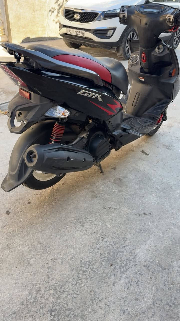 سلام عليكم جي تي ار دراجه جديده كل نقص مابيها ماعدا التريشه مكسوره ويل ابيض بلاد مكينه كفاله عامه لا مفتوحه لا تنقيص لا تبخير شلعه ومعدل كلها شغاله نص نكره بكل وقت السعر 950 وبيها مجال بصيط مكاني الشعله ***********
