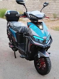 (مراوس فقط) شنو عندك مراوس راسلني  ٠٧٨٨٥٨٣٩٢٦٣ واتساب ومتوفر مازنجر