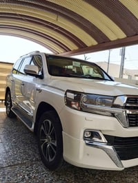 للبيع  لاندكروز موديل 2021 ساز باب أول ✅ فوول  رقم بغداد انكليزي سنوية...