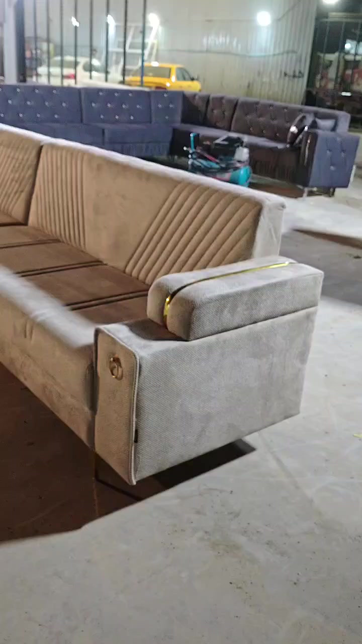 تدور كشخة وراحة لبيتك؟ مجمع [الابداع باداره حسين الابراهيمي] يضبطك! 😉
يا أهل الذوق، جبنالكم وجبة أثاث تخبل وما تشبه غيرها. ليش تحير وتفتر؟ كلشي موجود بمكان واحد:
تخامات وديوانات: كعدة مريحة وشكل يرفع الرأس كدام الضيوف.
ميوزة وطبلات: ميوزة بلازما وجزامات موديلات 2026، وطبلات تضيف لمسة تجنن
: أسرّة مريحة وميوزة دراسة حتى تشجعهم عالقراية.
المرجوحة العش: هاي مال الاسترخاء العصر وية استكان الشاي. ☕️☁️
الأسعار؟ مناسبة وتنافسية وبالخدمة.
العنوان: [الفرع الاول:شارع المدينه المائيه قرب صيدليه الجبل 
الفرع الثاني:شارع 30 نزله عماره المدينه قرب شركة الاتصالات]
الاستفسار: [‪0780 793 1643‬‏] أو راسلونا واتساب
حساباتنا على الفيس بوك: مجمع حسين الابراهيمي للاثاث التركي 
وحساب التيكتوك :حسين الابراهيمي
