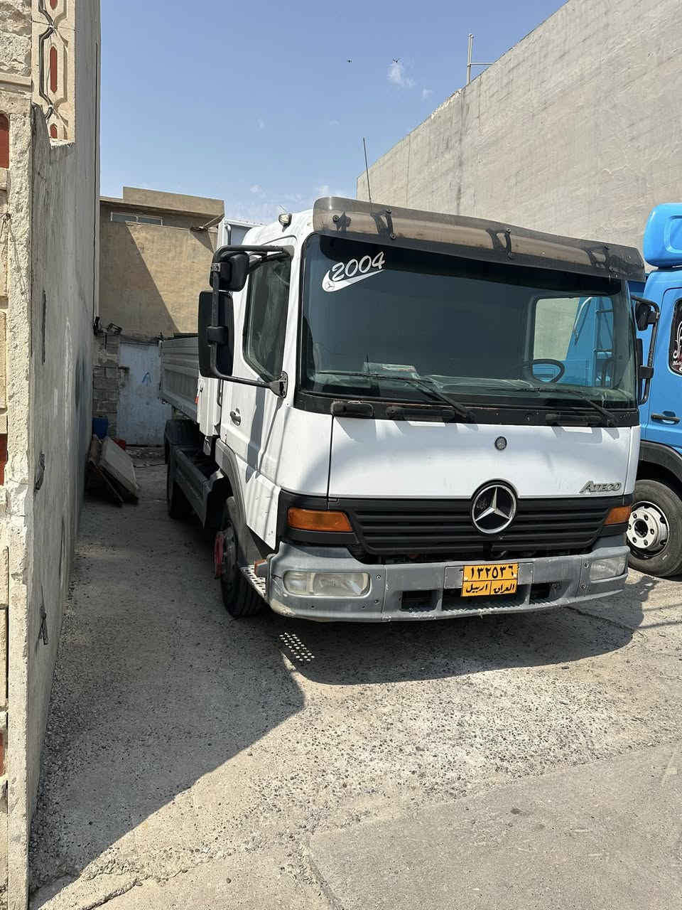 اتيكؤ بؤ فرؤشتنه مؤديل 2004/***********/***********/بدون تحويل
