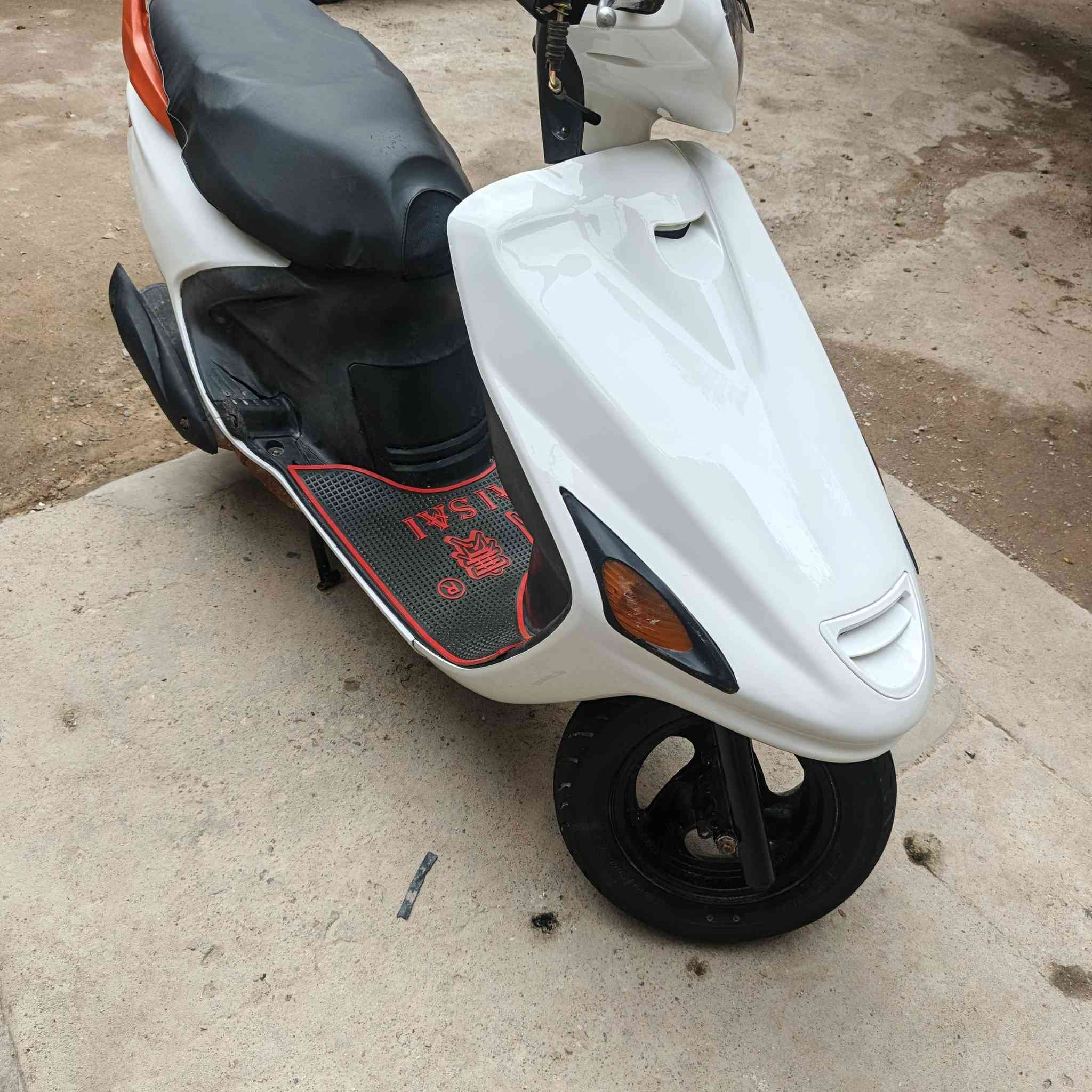 السلام عليكم شباب دراجه فراشه البيع مفتوحه اول مره كهربايات شغاله سلف وهندر سعره 400الف وبيه مجال قليل العنوان بصره الزبير


**إذا كنت صاحب هذا الإعلان وتريد حذفه لأي سبب، رجاءا أرسل رسالة إلى الدعم الفني**