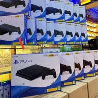 أيضاً يحق للزبون الفحص قبل الاستلام بلي ستيشن 4 فات  سعره 180 الف بلي ...