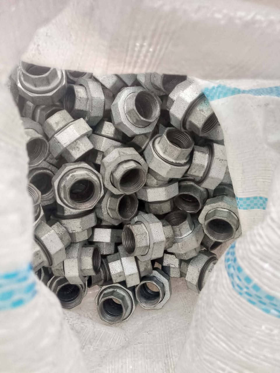 السلام عليكم ورحمة الله وبركاته
 يوجد لدينا كافه أنواع أنابيب المياه ويوجد كادر لكسور البواري وسحب الشتراكات المي 

#مكاني_بابل_المسيب 
#للستفسار ‏ ‪***********‬‏
