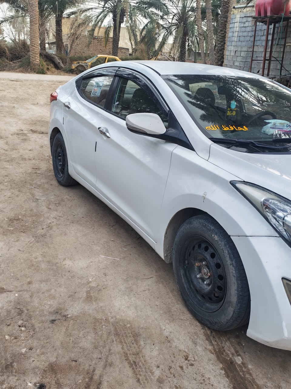 سلام عليكم النترا مديل 2012خليجي السياره جاهزه حلوه رقم أربيل مكان نجف السعر 90وبيه مجال حك الجيه للاستفسار اكثر ***********
