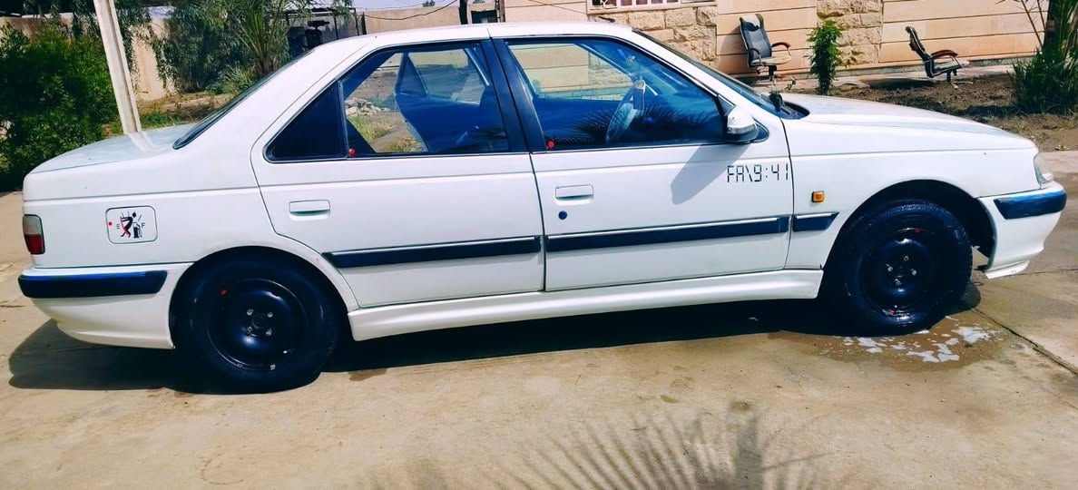 بيجو بارص موديل 13
مكفوله من ضربه وتبديل وصبغ فقط خياسات معمره
مكينه كير كفاله تبريد ثلج
كهربائيات كلها وضع الشركه 
منضومه زنون تخم تيارات حداديه جديده مكاني ديوانيه رقم قادسيه /السعر 47
***********
