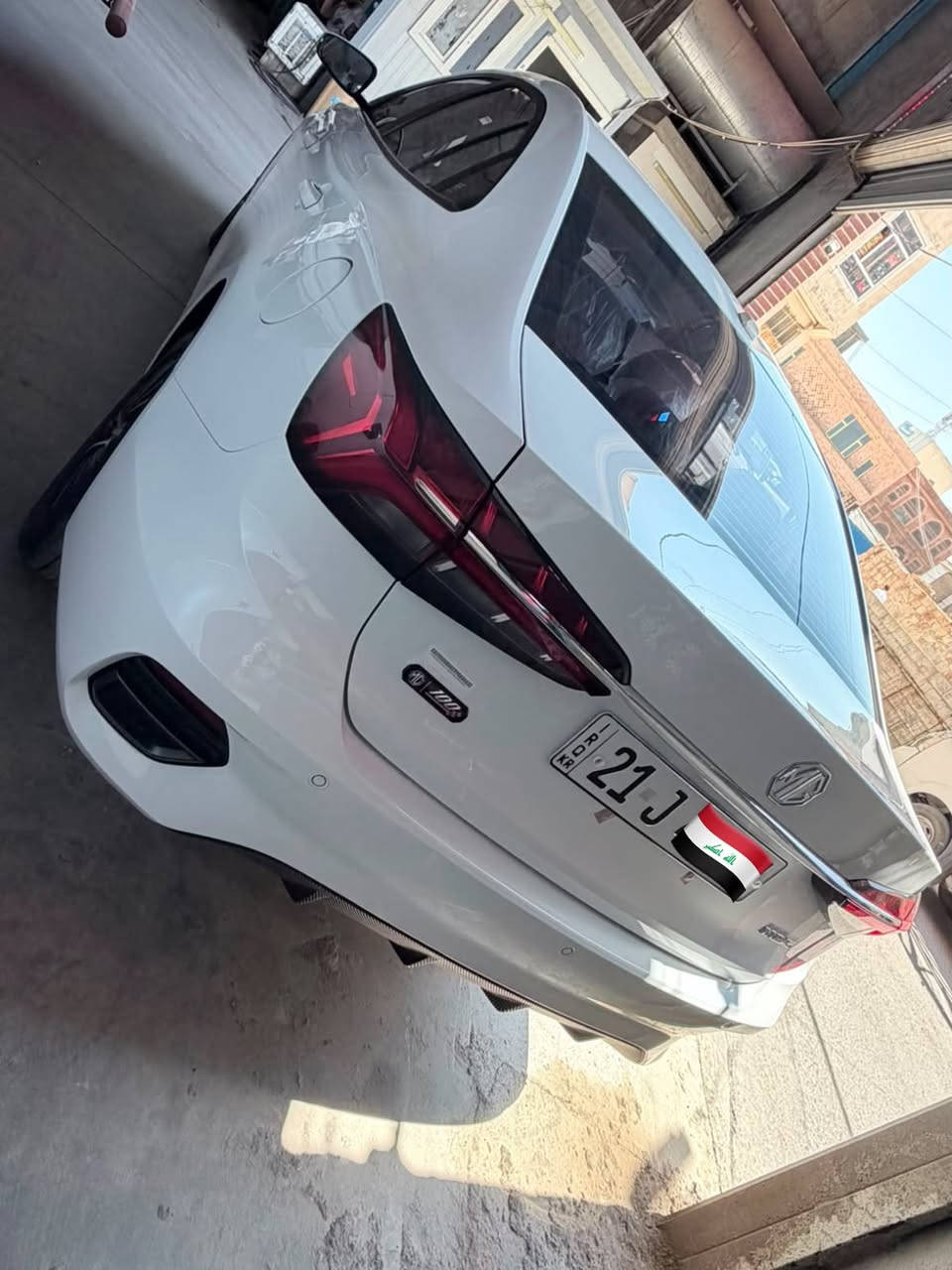 ئێم جی 5 شکڵ نوێ  

مۆدێل / 2025 کۆمفۆرد

بەصمە / حاسە / لایت لیدو زینۆن / توڵی نیکل 
ویلکەپ / ناو زەرد / کارپلەی / بریک بەصمە / ئۆتۆ هۆڵد 
لایت بەرز و نزم ئۆتۆ / ئاوێنە ئیشارەت / تحدید سورعە 
تەحەکماتی سەر سوکان کامل / زۆر مواصفاتی تر 

سەیارەکە بێ بۆیاخ و بێ سارد و بێ شوختە 
یەک جێی بچوک PDR ی هەیە هیچ پێوەی دیار نیە 
تەنها ١١ هەزار ڕۆشتووە / ڕۆنی تازە گۆڕاوە / تایەی تازەیە 
 
تکایە مشتەری نیت سەرمان مەیەشێنە 
سعری / 119 گەڵا و معامەلە / لە سلیمانیم 

***********
