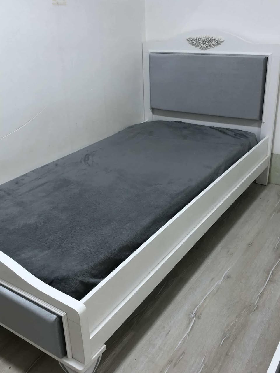 تاقمی گەنجان 
لە چەمچەماڵ 
٥ پارچە 
بێ دۆشەک 
نرخی ٣٥٠ هەزار


**إذا كنت صاحب هذا الإعلان وتريد حذفه لأي سبب، رجاءا أرسل رسالة إلى الدعم الفني**