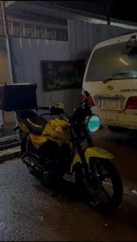 دراجه بطح سيام محرك 200 نضام كير نضام بطح مكينه خير من الله كهربائيات كلها شغاله اوراق تالفه مدفوعه كمرك مكفوله سرقه عشاير دراجه خير من الله شد صندوك تتوكل ع باب الله 
مكان حي عامل بغداد 
السعر::700ببها مجال قليل 
الرقم***********وتساب فقط
