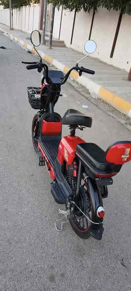 السلام عليكم
دراجه شحن حجم 20
الدراجه بعده صفر ماشي بس30يوم
شحنه فول 
كهربائيات كامل 
يشتغل بصمه +بيهه رباعي 
ما بيهه أي بقص 
سعره 350 بيهه مجال للشراي
رقم ***********
