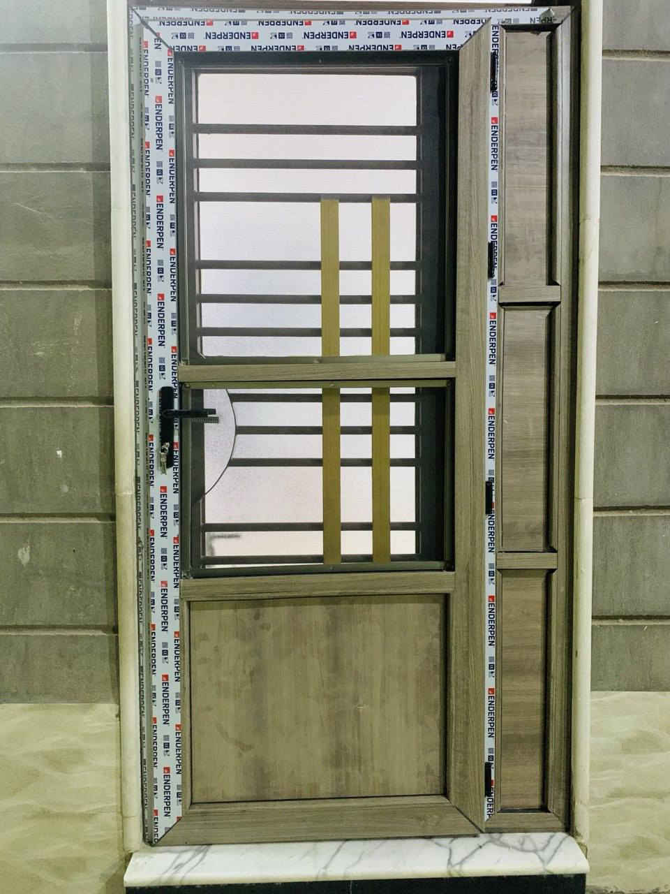 معمل الشمري للالمنيوم يقدم اجود انواع الكاونترات الالمنيوم والا hdf 
واجود انواع الابواب الصحيات و الابواب الداخلية بانواع PVC و الالمنيوم وباكافه الالون و الاشكال
ويقدم ايضا الشبابيك الالمنيوم وال PVC 
وال محجرات الدرج والحدائق الالمنيوم بكل الالون والاشكال
و باسعار تنافسيه
 العنوان عوفي مجاور قصابيه المسعودي
للاستفسار الاتصال ***********
